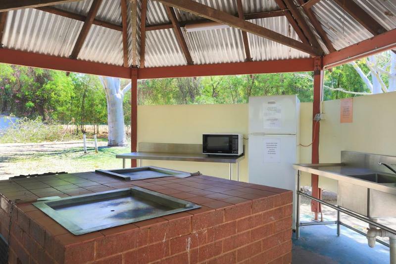Discovery Holiday Parks - Lake Kununurra Bagian luar foto